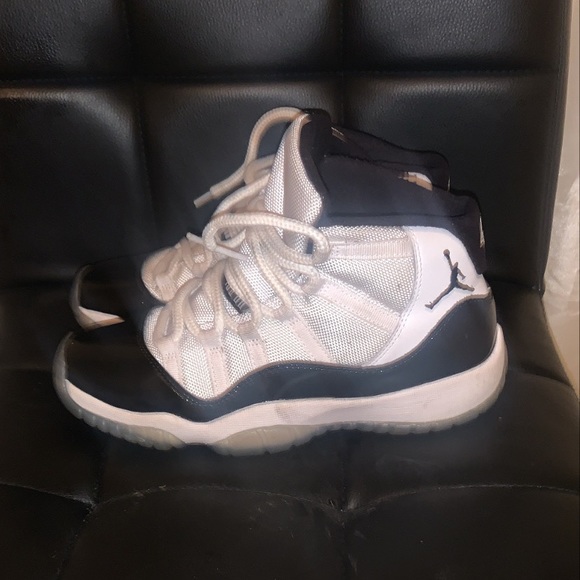 High top Black and white Jordan 45 - Picture 1 of 3